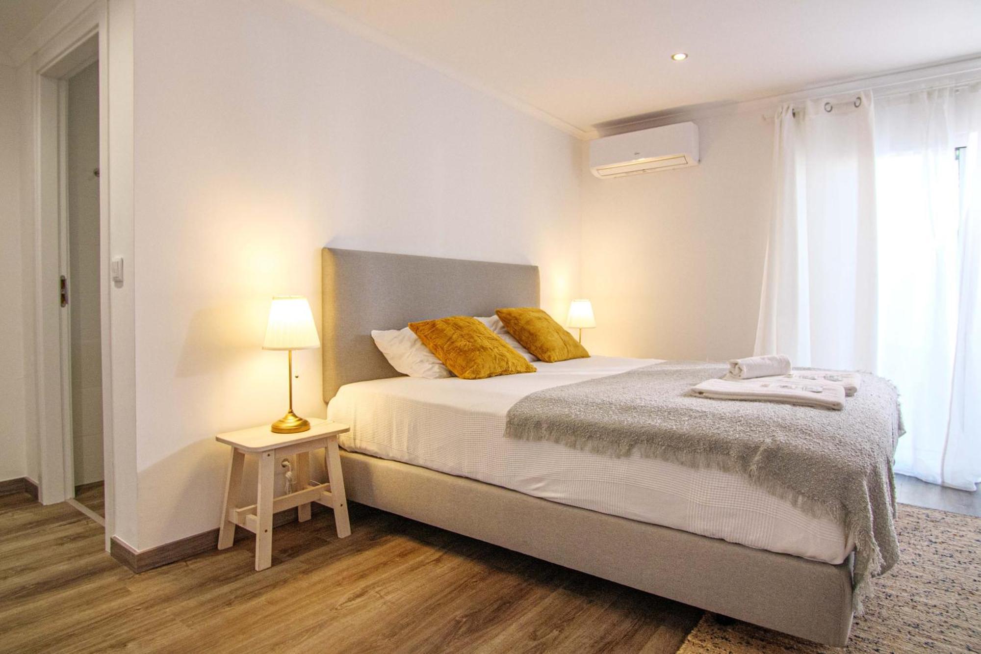 Pine House - Faro Airport, Beach And City Center Экстерьер фото