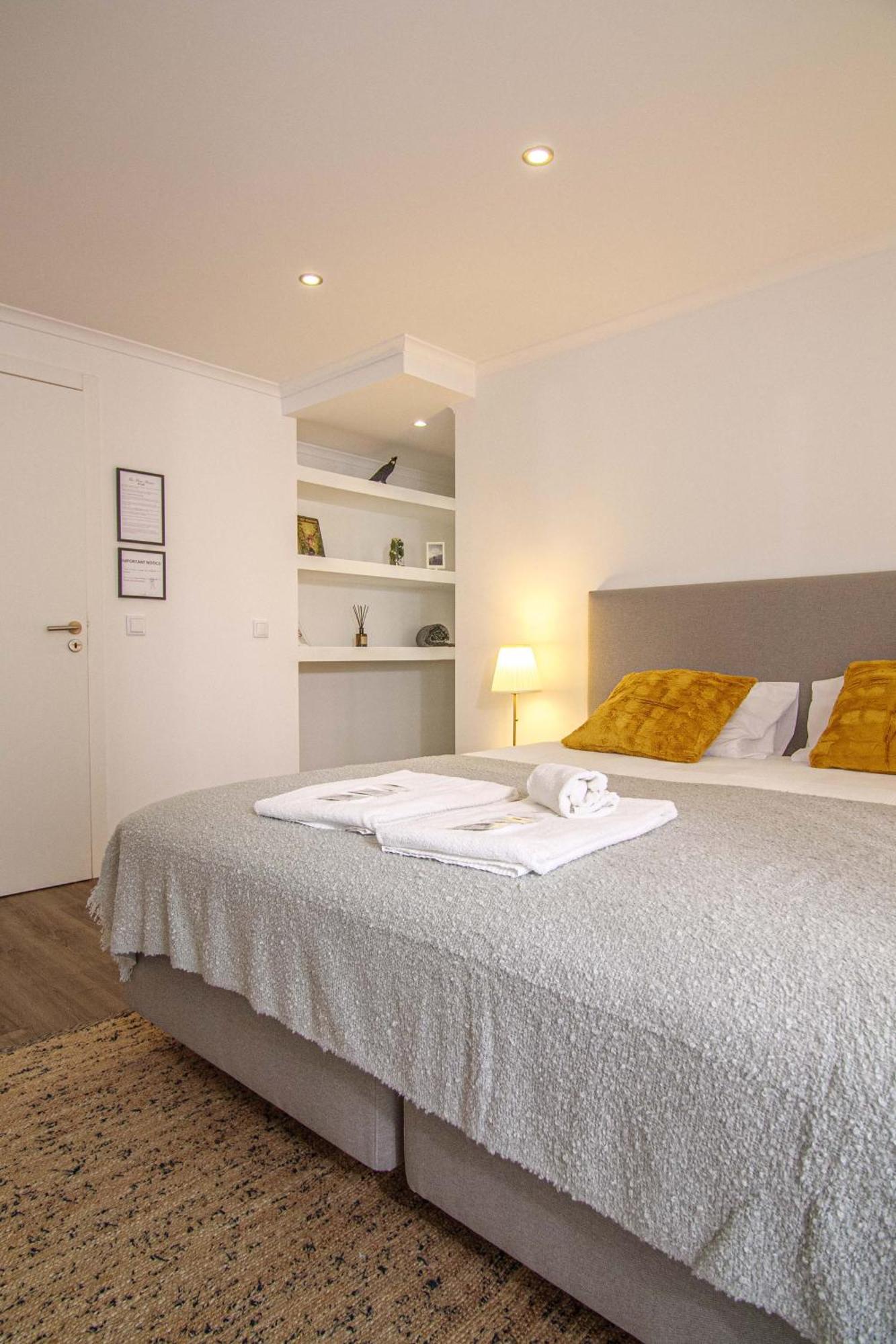 Pine House - Faro Airport, Beach And City Center Экстерьер фото